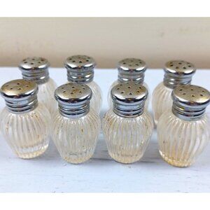 Vintage I Rice Glass Salt & Pepper Shaker Set Of 8 With Chrome Tops Ribbed Desig